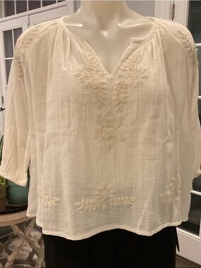 House of Harlow 1960 Cream Embroidered Peasant Tunic